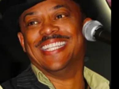 Tony Maddox — Vocals